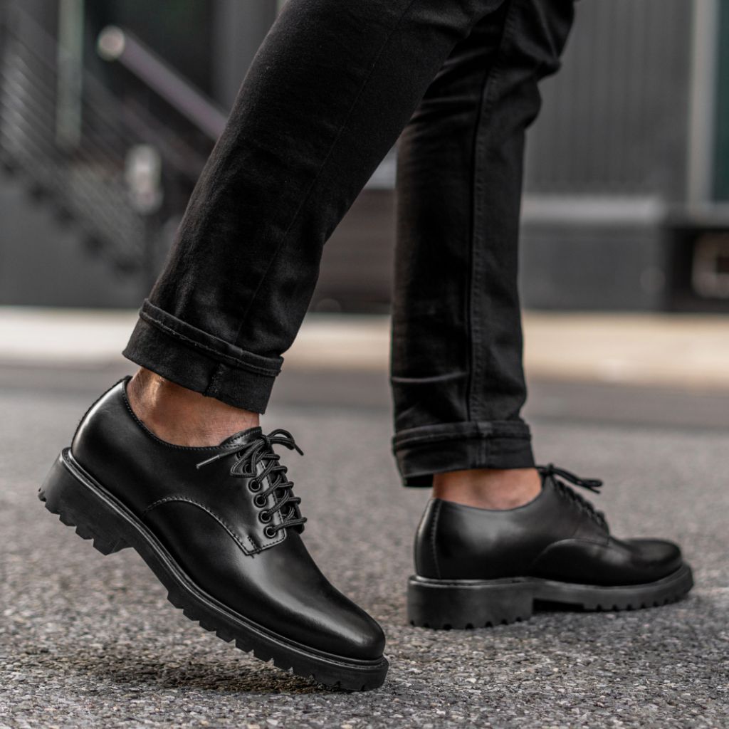 mens black leather dress shoes